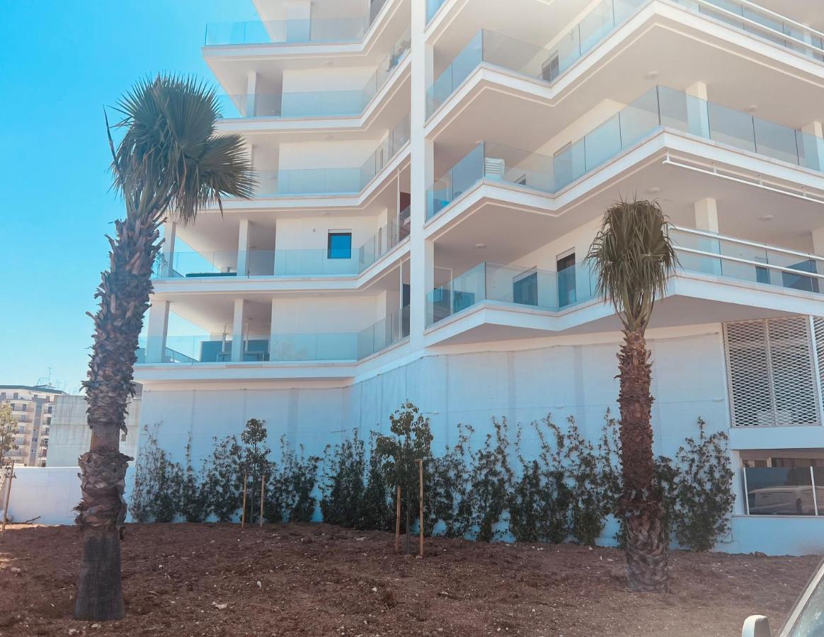 Sea Sense Suite 1 Бари Екстериор снимка