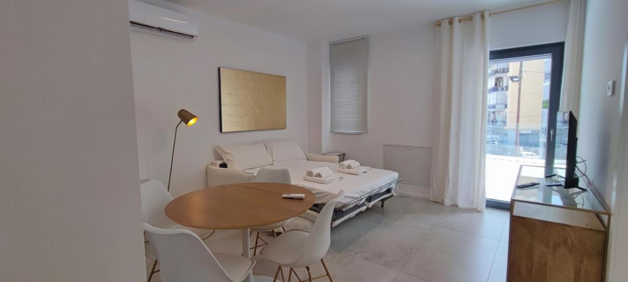 Sea Sense Suite 1 Бари Екстериор снимка